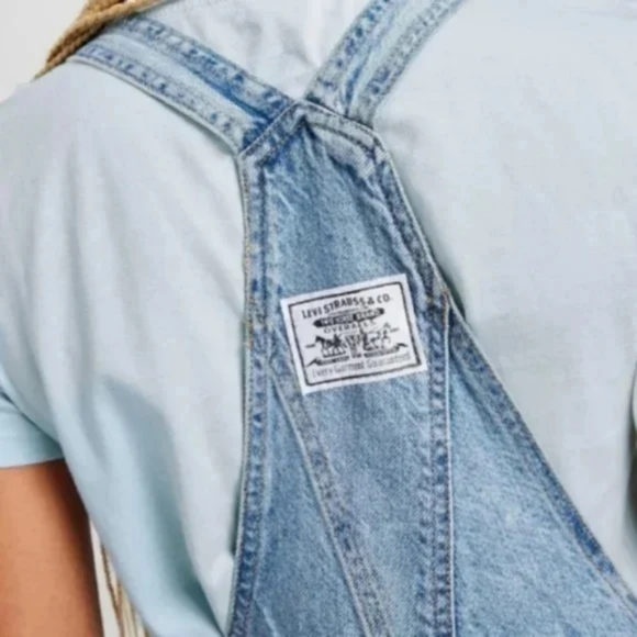 Levi's Loose Fit Overalls Light Wash Denim Jeans Jumpsuit 90s Romper Pants - Picture 5 of 14